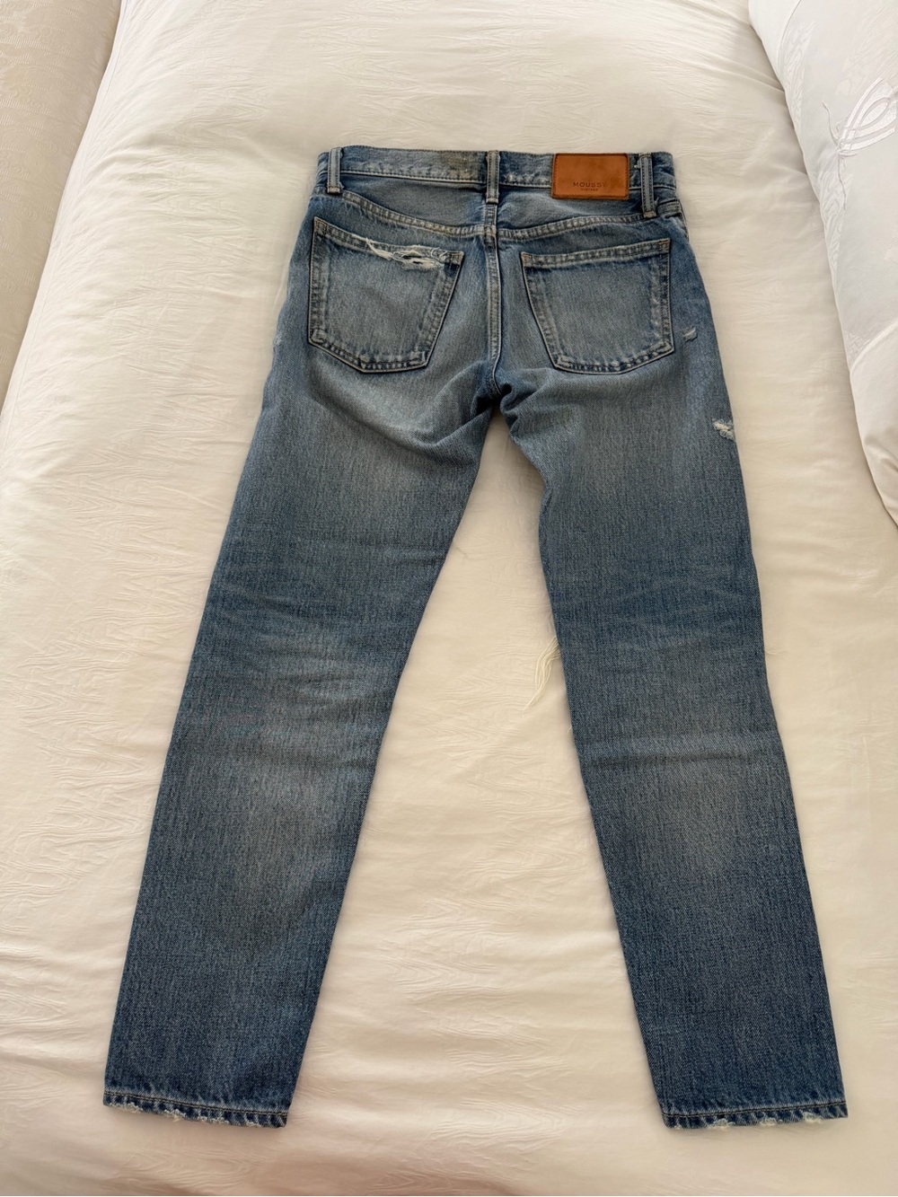 Moussy Distressed Blue Straight-Leg Jeans - Picture 3 of 8